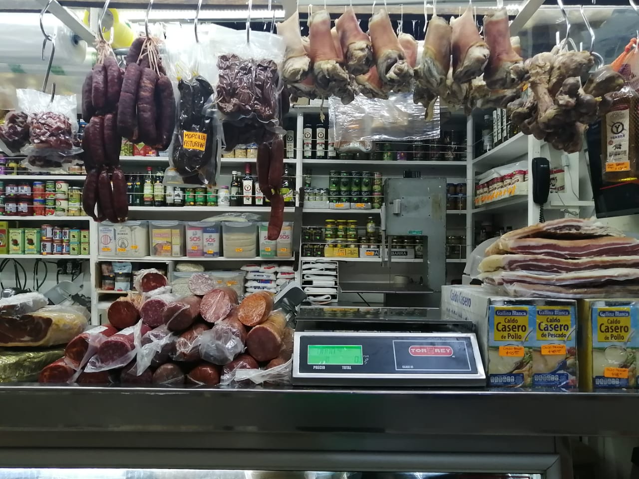  Mercado Pugibet - Salchichonería San Fermín